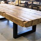 stół ze starych belek drewno naturalne