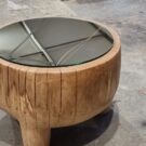 stolik kawowy w pniu z lustrem, meble z naturalnego drewna
